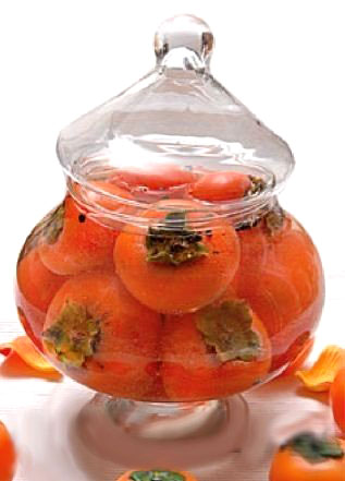 طرز تهیه ترشی خرمالو مخصوص زمستان