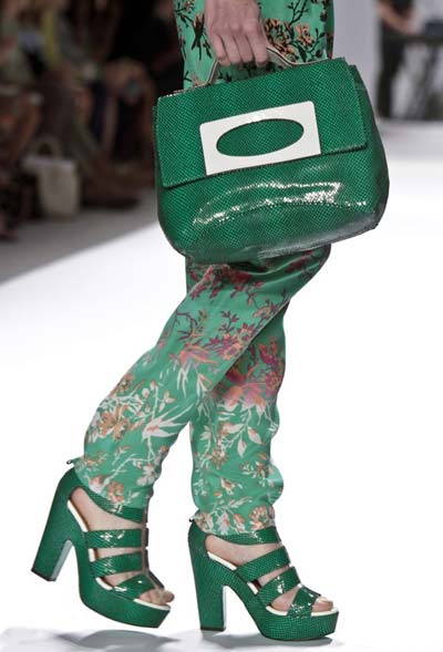 رنگ سال ۲۰۱۳ انتخاب و معرفی شد